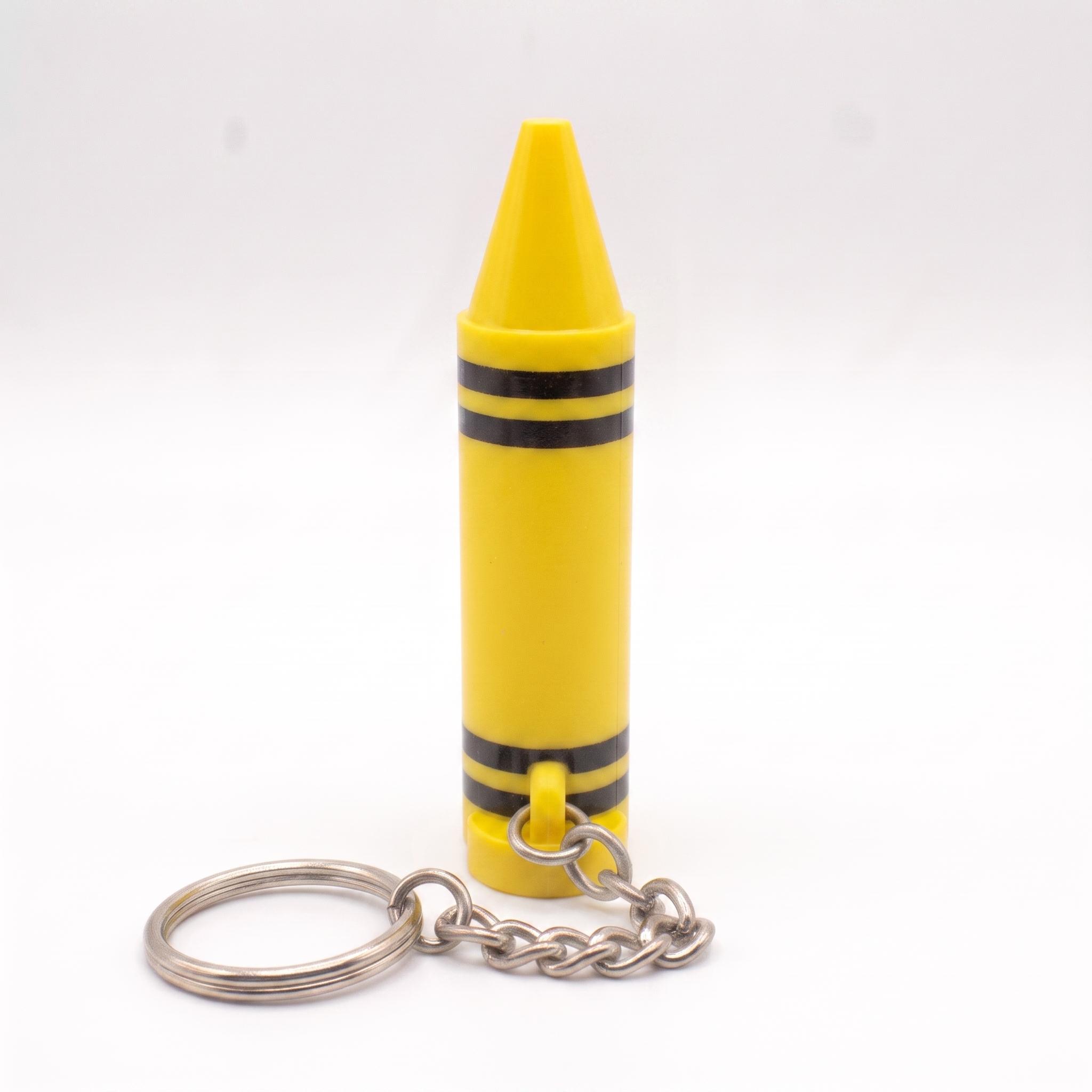 Llavero Porta Bálsamo Labial en Forma de Crayola — Amarillo